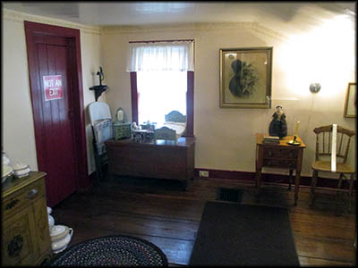 Birthplace of Thomas Edison Museum Bedrooms