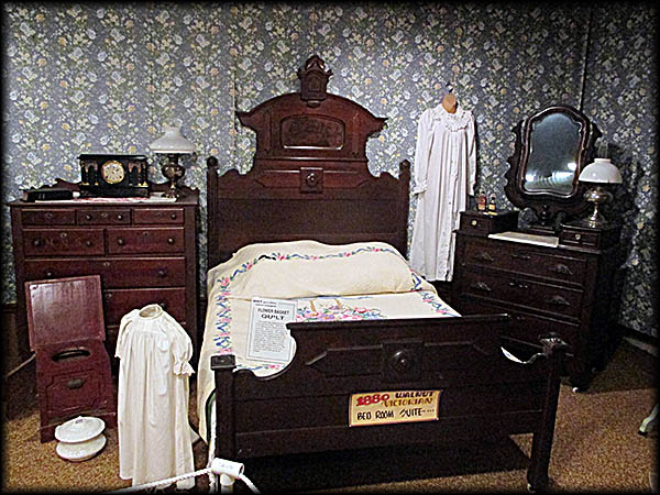 Alpine Hills Historical Museum Bedroom