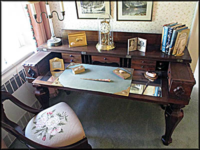 Cooke-Dorn House Guest Sitting Room