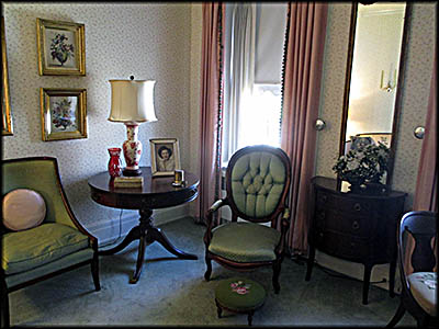 Cooke-Dorn House Guest Sitting Room