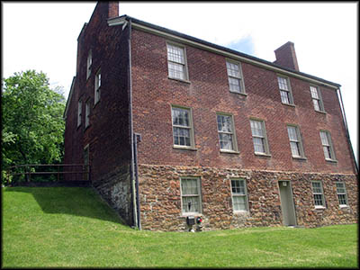 Fort Necessity Mount Washington Tavern