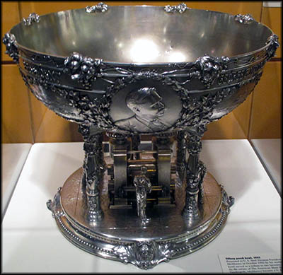 Heinz History Center Fruit Bowl Made by Tiffany & Co. (1903)
