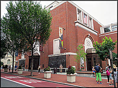 Entrance to the Museum of the American Revolution