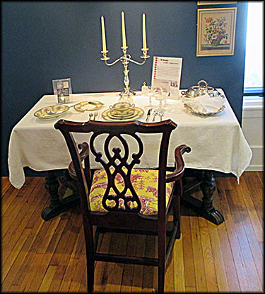 Shaker Historical Museum Shaker-made Furniture