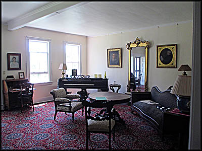 Spring Hill Historic Home Parlor