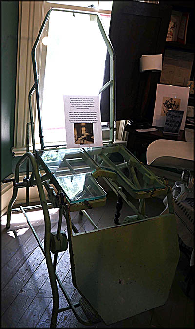 Medina Historical Society Operating table used in the office of Dr. Gregory Martin in Wadsworth.