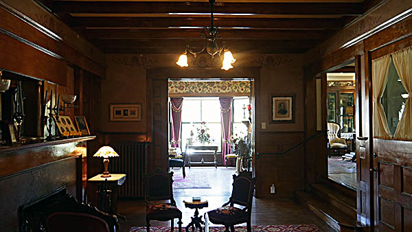 Medina Historical Society Parlor in the McDowell-Phillips House