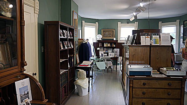 Medina Historical Society Medicine Exhibit in the Smart House